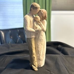 🩶Willow Tree Our Gift. For new families. Excellent Condition!